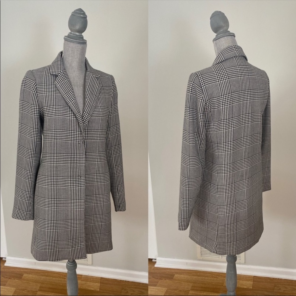 Jacket - Picture 1 of 5